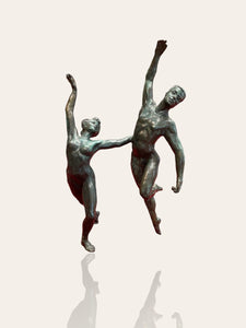 J.M. Bremers “Coppia Di Ballo” bronzen sculptuur