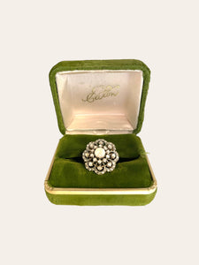 Antique ring with rose cut diamonds