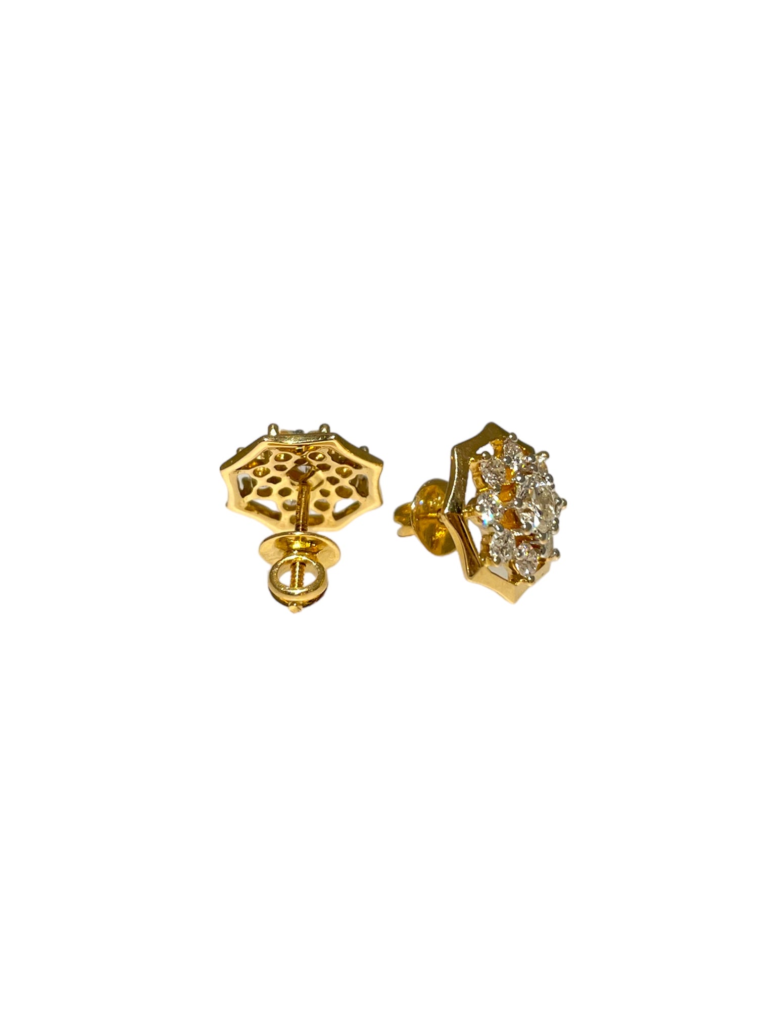 Yellow gold earrings with diamond